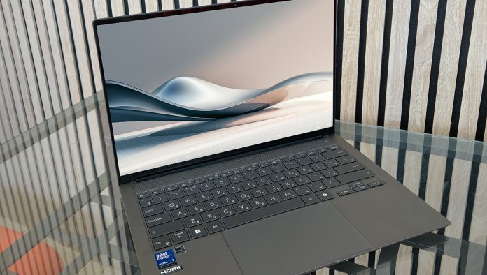 ASUS Zenbook S 14 (UX5406)