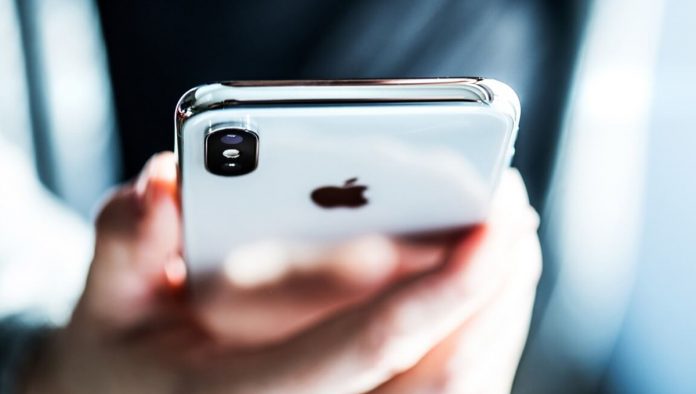 iPhone XS