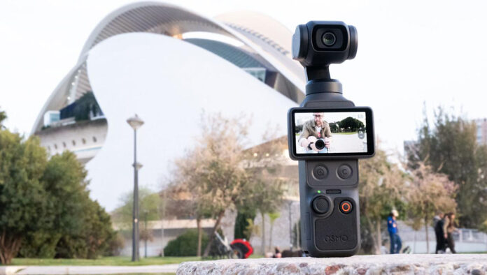 DJI Osmo Pocket 4