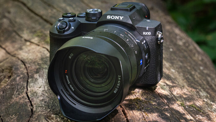 Sony RX10 V
